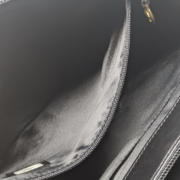 🎉 SALE 🎉 CHANEL BlACK BAG FRONT FLAP CHAIN TOTE More Pics!🎉 Vintage! 🦄 - Picture 10 of 16